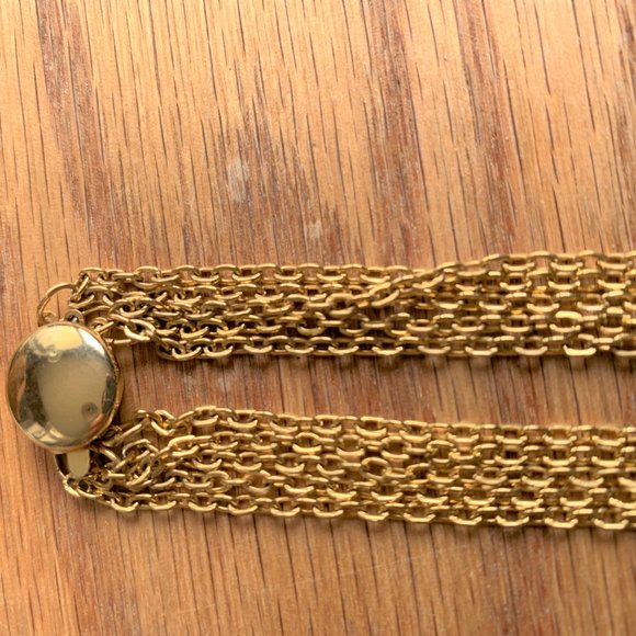 JEWELRY - NWOT 13in Fashion gold 5 chain layered necklace, stars, button clasp - Picture 7 of 7